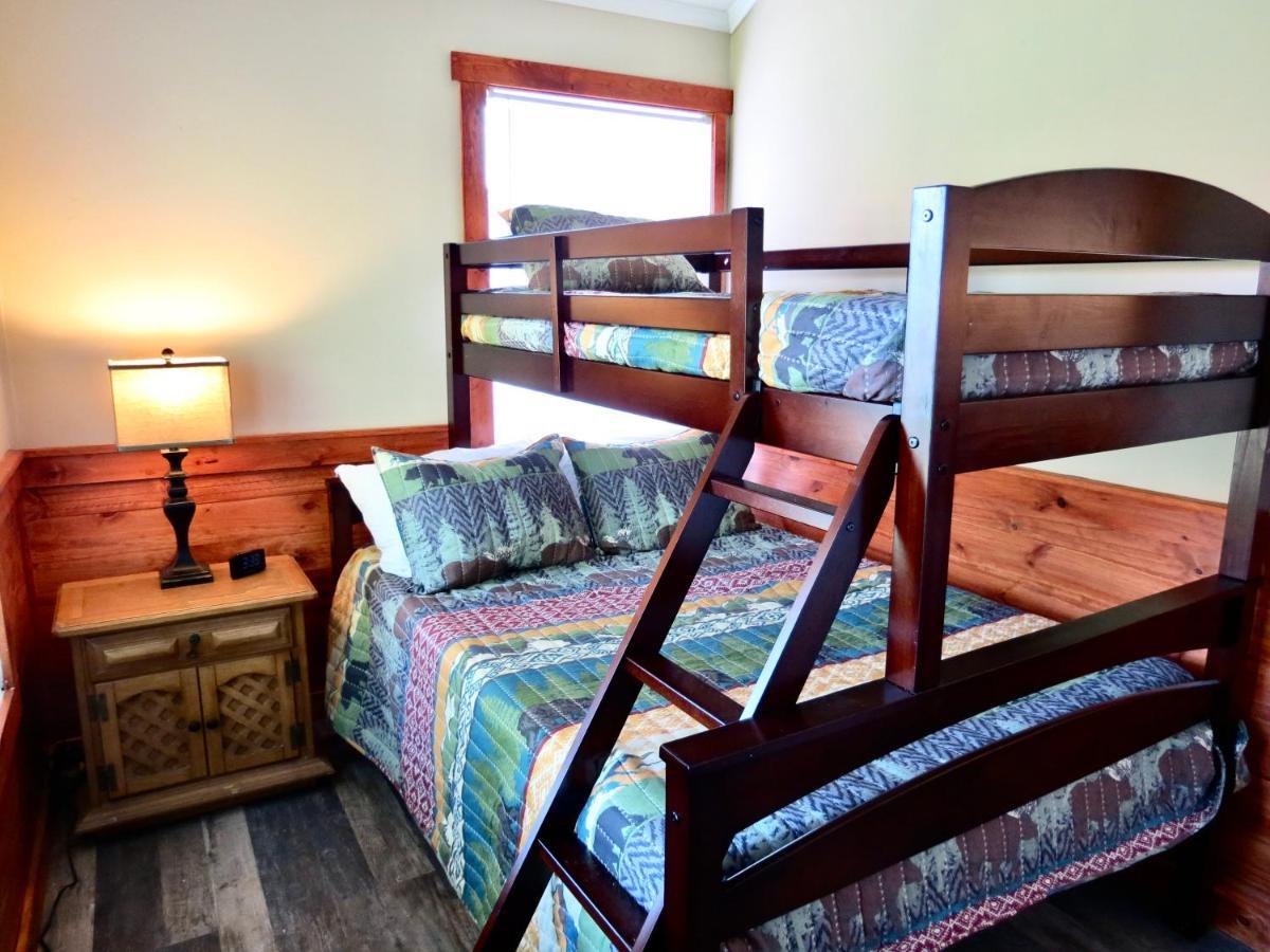 Million Dollar Views! 4 Bedroom, Sleeps 9, Close To National Park And 5 Mi To Gatlinburg! Exterior foto