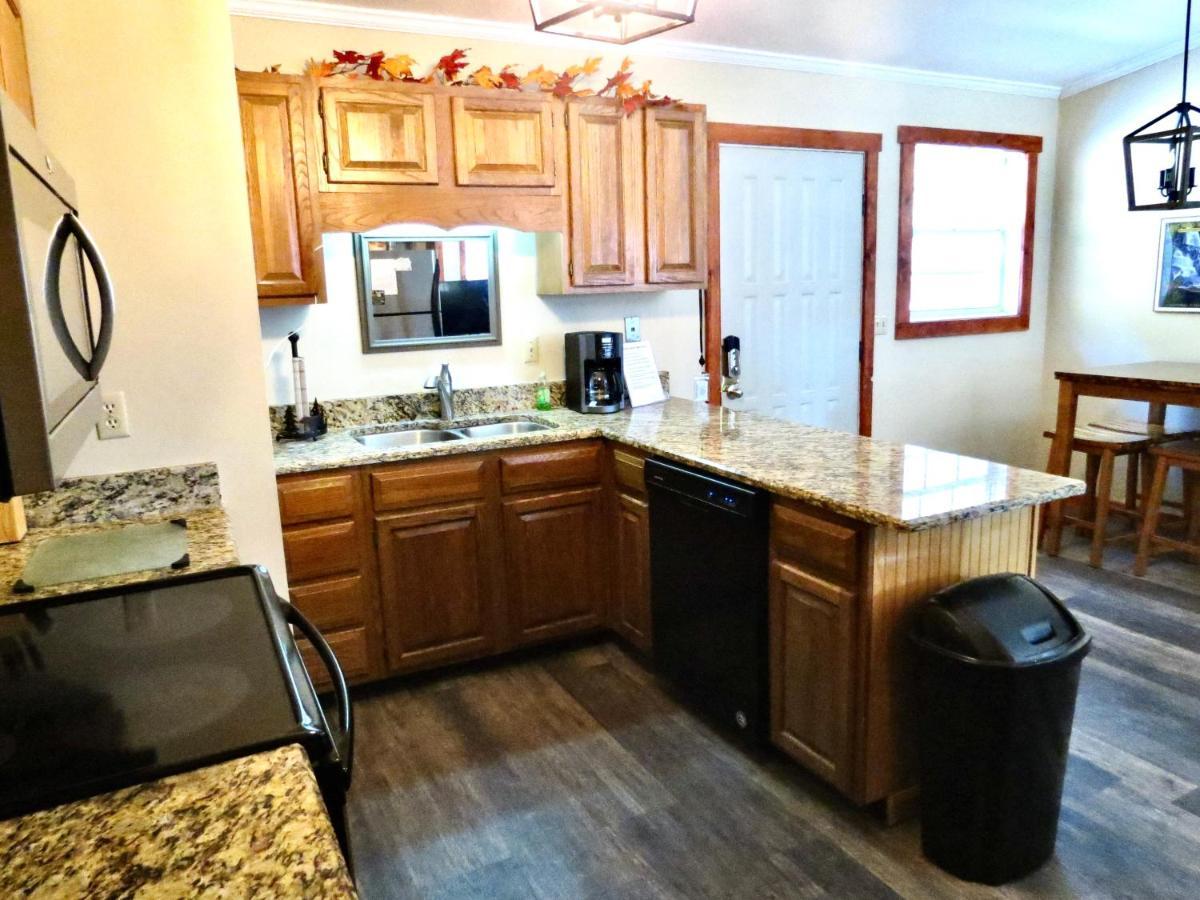 Million Dollar Views! 4 Bedroom, Sleeps 9, Close To National Park And 5 Mi To Gatlinburg! Exterior foto